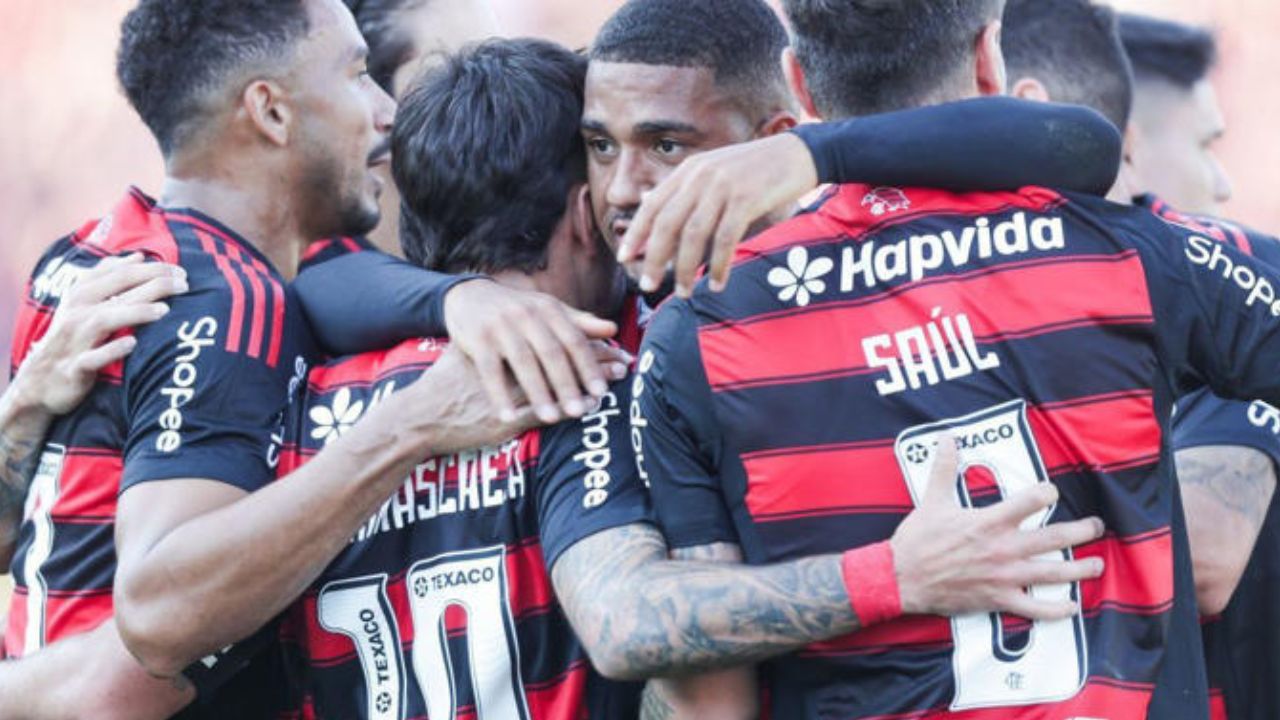 Flamengo comemorando gol | Reprodução/Instagram/@cnnbrasil