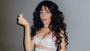 Camila Cabello chega a São Paulo para se apresentar no The Town