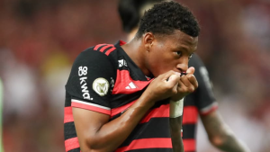 Jornalista avalia jogo do Flamengo contra Estudiantes e critica VAR: ‘Injustiça’