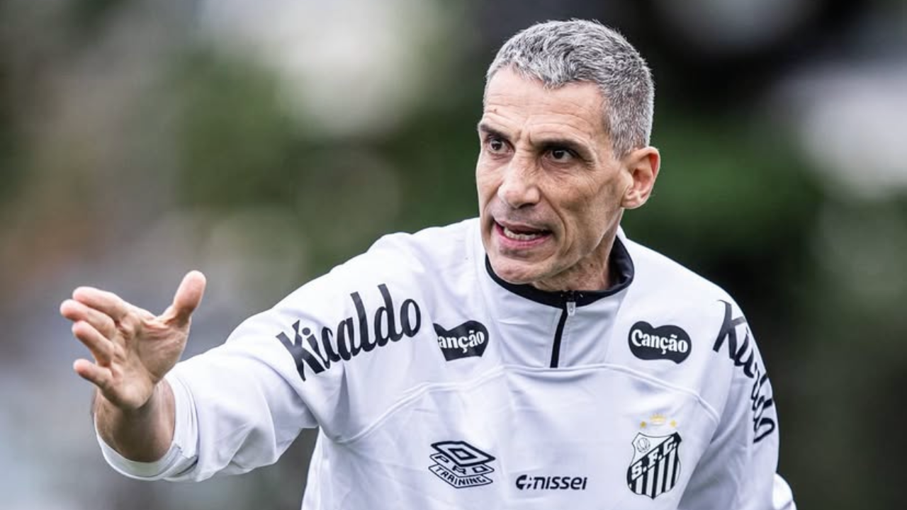 Técnico do Santos Juan Pablo Vojvoda | Reprodução/Instagram/@santosfc