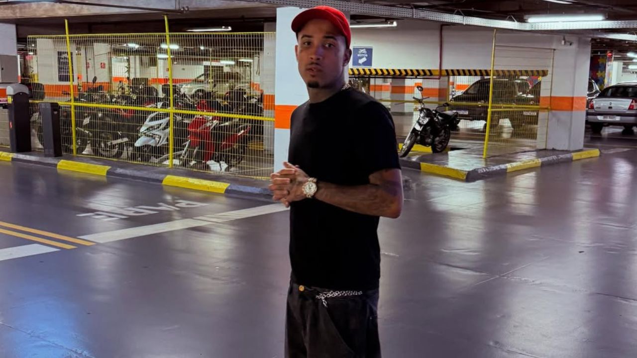 Gato Preto | Reprodução/Instagram/@gatopretoneurose