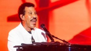 The Town 2025: Lionel Richie encerra noite com hits que atravessam gerações
