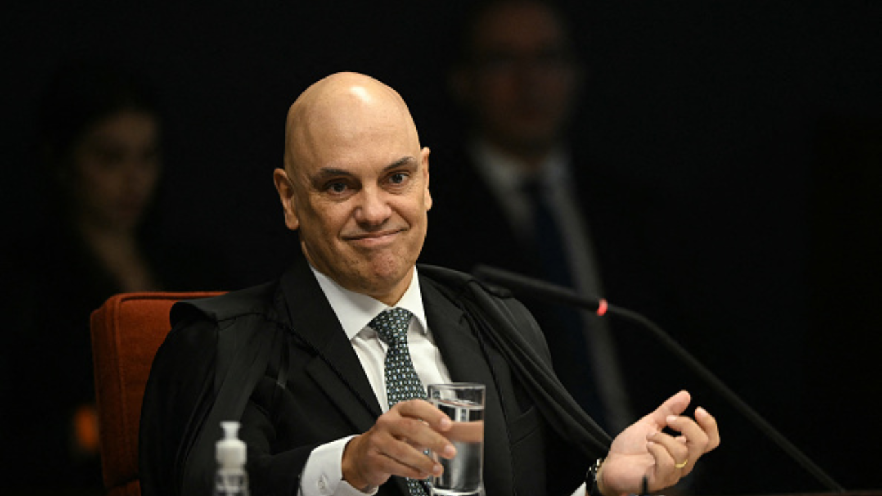 Presidente do STF no julgamento do ex-presidente Jair Bolsonaro | Reprodução/Evaristo Sa/ Getty Images Embed