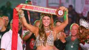 Paolla Oliveira e Virginia se manifestam sobre boatos de desentendimento: “eu não acredito em substituição”