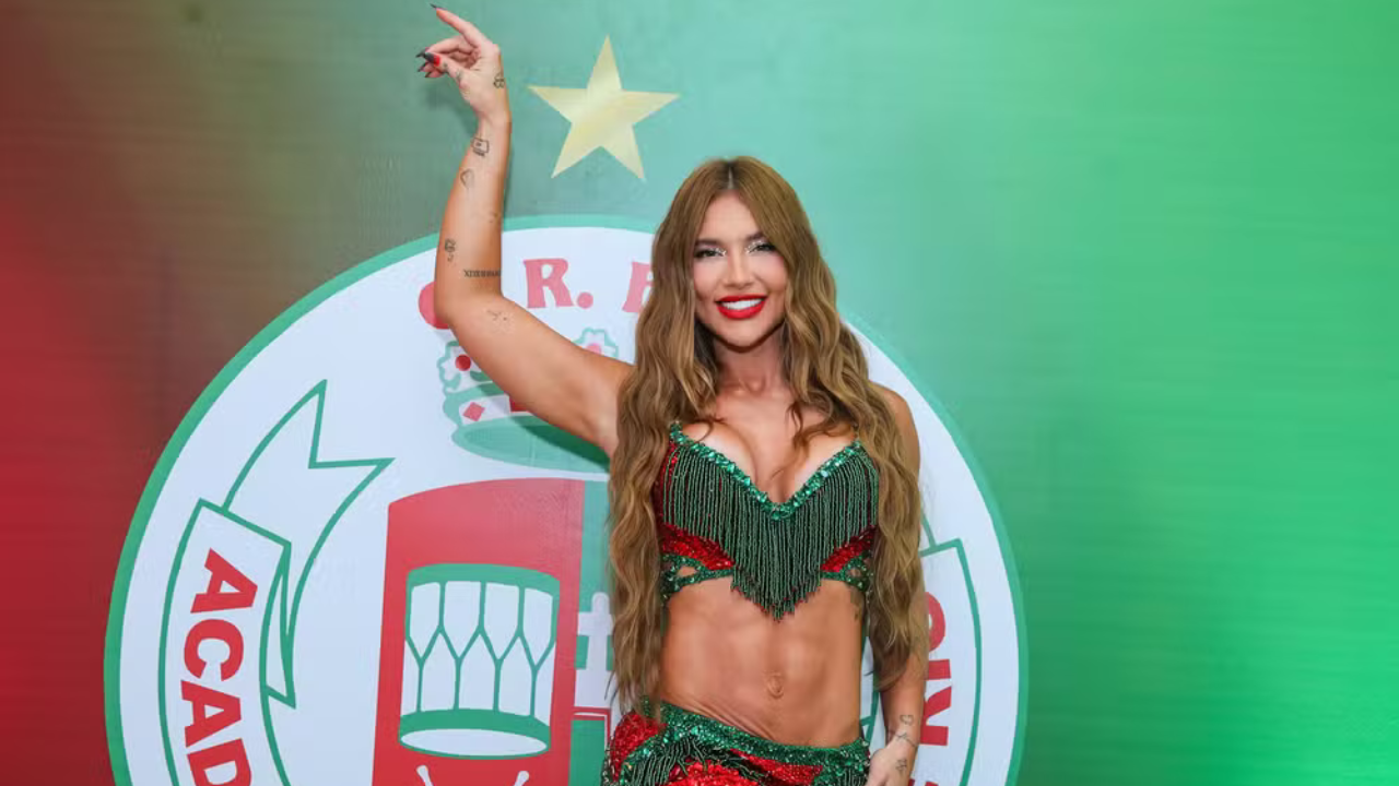 Virginia Fonseca com roupa de luxo para cerimônia na escola Acadêmicos do Grande Rio | Reprodução/Victor Chapetta/BrazilNews