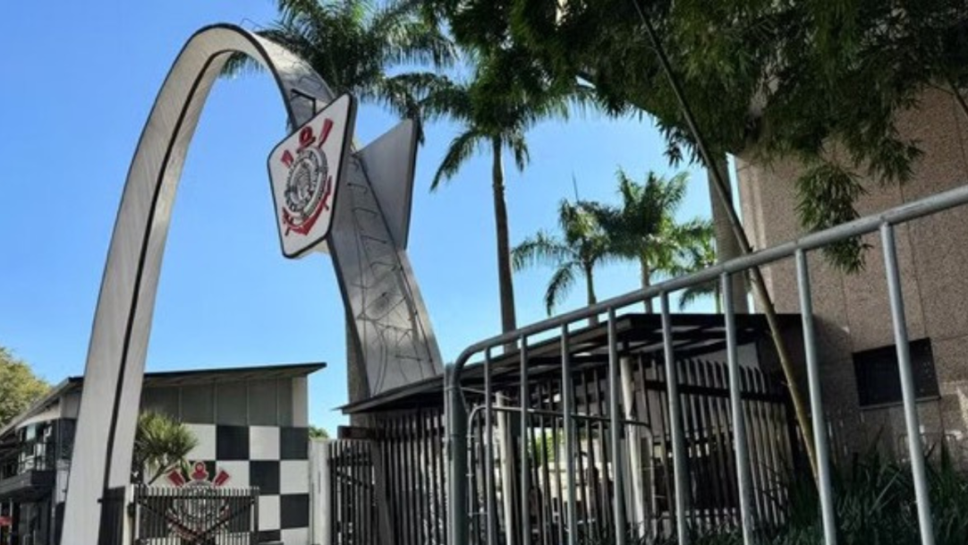 Corinthians discute mudanças no estatuto e abre caminho para futura SAF