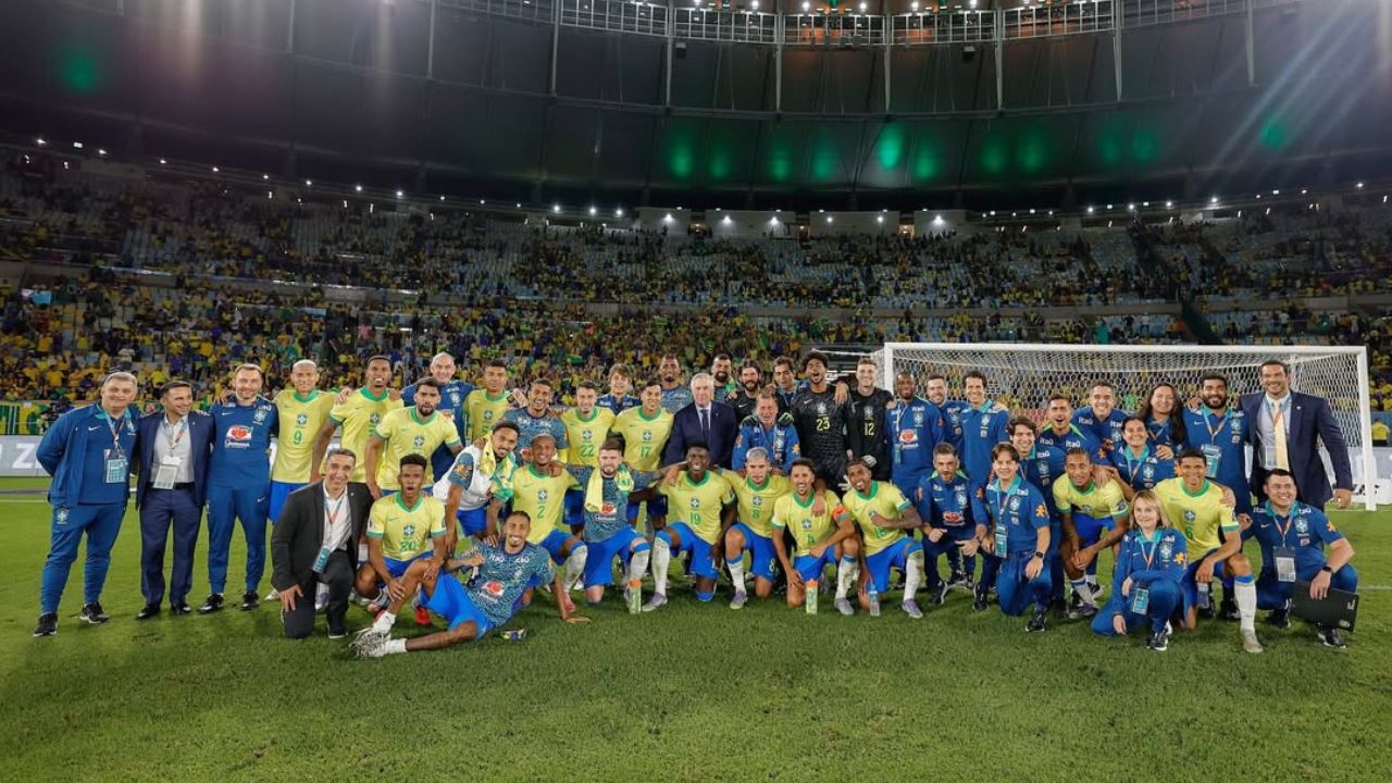 Jogadores e comissãao técnica da Seleção Brasileira | Reprodução/Rafael Ribeiro/CBF
