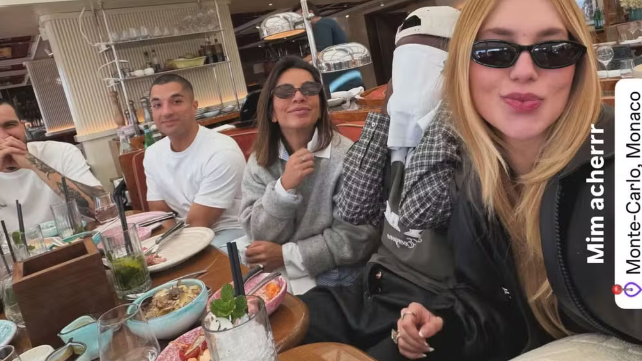 Virginia posta foto com Vini Jr. em seus stories | Reprodução/Instagram/@virginia