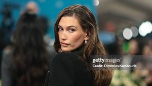 Hailey Bieber posta fotos de Jack seu filho com Justin e detalhe chama atenção