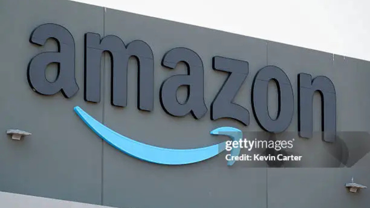 Amazon | Reprodução/Kevin Carter/Getty Images Embed