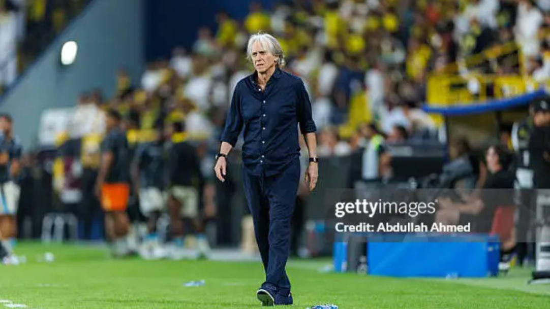 Jorge Jesus se irrita em coletiva após derrota do Al‑Nassr