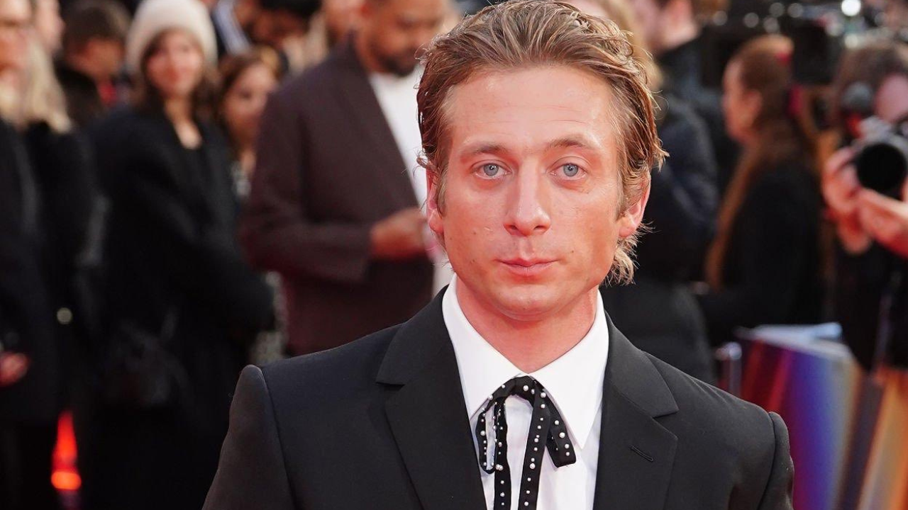 Jeremy Allen White ! Reprodução/X/@series_golden