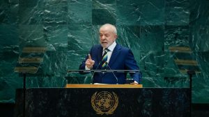 Lula sanciona aumento de pena por consumo de bebidas alcoolicas por menores