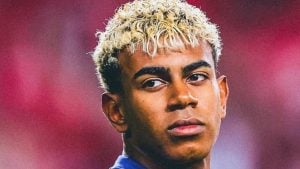 Jornal espanhol critica Yamal e o compara a Neymar