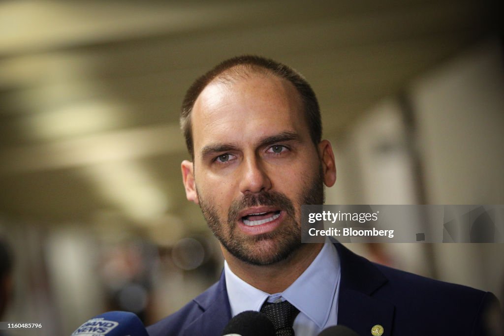 Eduardo Bolsonaro | Reprodução/ Bloomberg/ Getty Images Embed