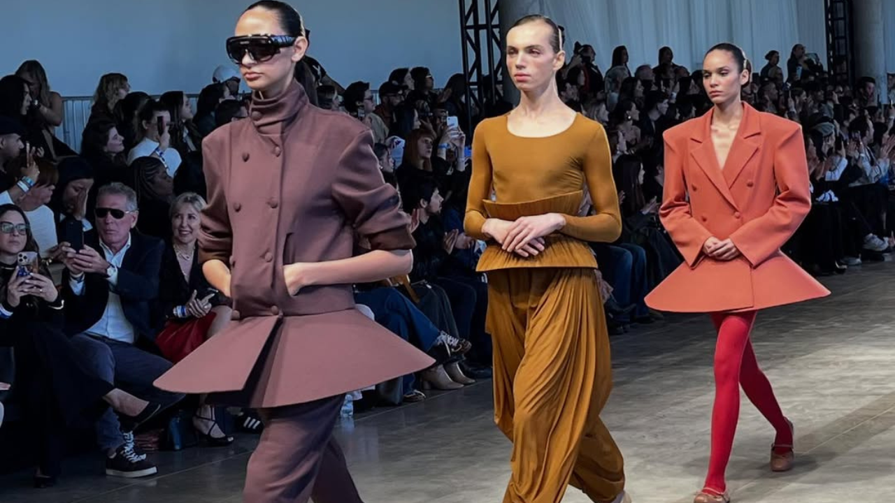 Desfile de Weider Silveiro na SPFW | Reprodução/Instagram/@shop2gether)