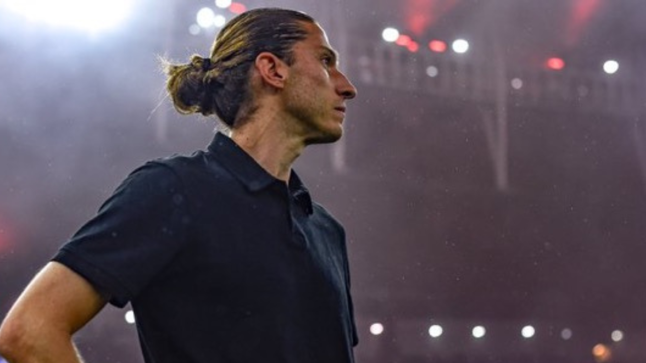 Filipe Luis | reprodução/X/@venecasagrande