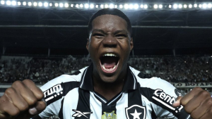 Botafogo conta com brilho de joia panamenha e vence Sport no Nilton Santos