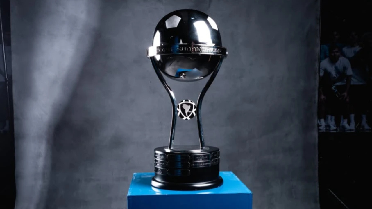 Troféu da Copa Sul-Americana 2025 | Reprodução/Conmebol