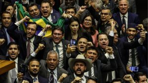 Câmara aprova projeto que dificulta aborto para vítimas de violência sexual