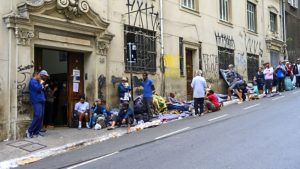 Em São Paulo, homem é encontrado morto dentro de freezer