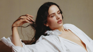 Rosália marca vinda ao Brasil para divulgar novo álbum, “Lux”