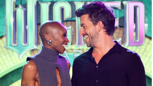 Elenco de “Wicked: For Good” marca presença em première em São Paulo