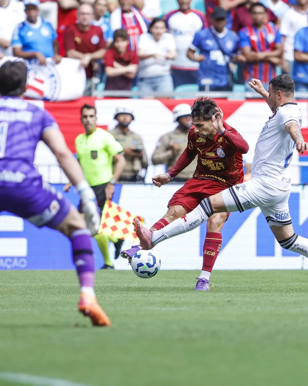 Bahia e Vasco se enfrentaram na Arena Fonte Nova Reprodução | Instagram/@ecbahia/@therafao