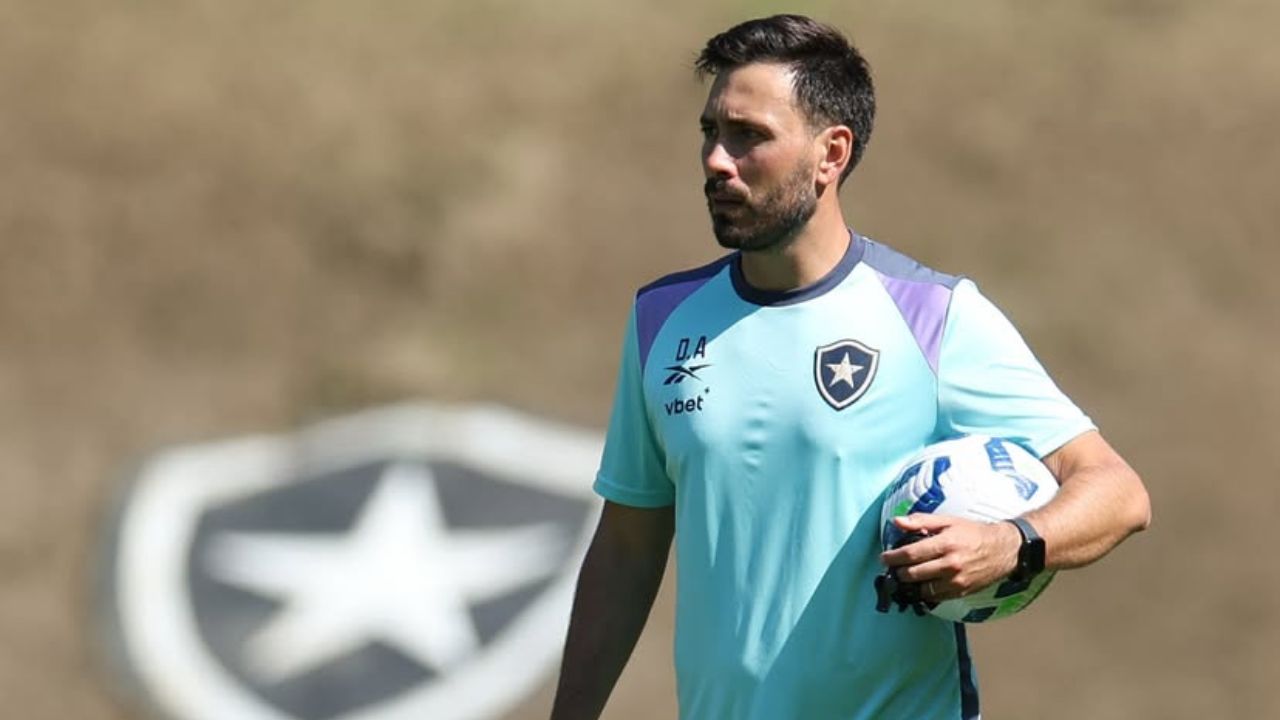 Davide Ancelotti comanda a evolução do Botafogo | Reprodução/Instagram/@botafogo