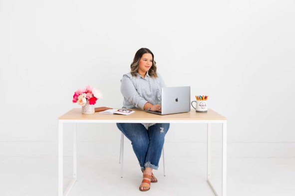 Lorena Gallardo e a neurociência do bilinguismo: quando aprender uma língua transforma o cérebro e a forma de pensar