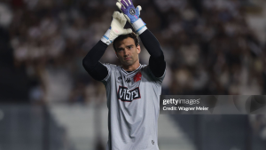 Léo Jardim alcança sexta classificação seguida pelo Vasco