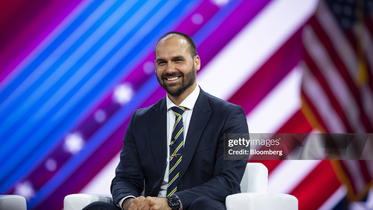 Eduardo Bolsonaro elogia conversa entre Trump e Lula