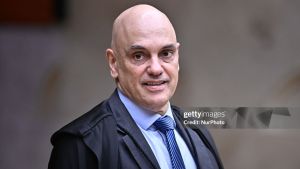 Moraes autoriza visitas permanentes da esposa de Jair Bolsonaro