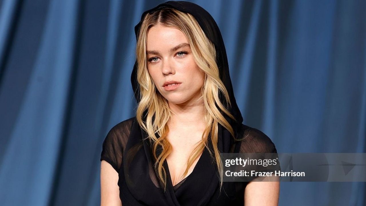 Milly Alcock | Reprodução/Frazer Harrison/Getty Images Embed