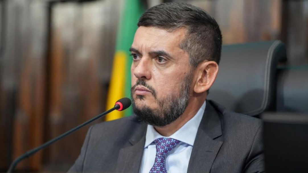 Bacellar é preso após operação “Unha e Carne”