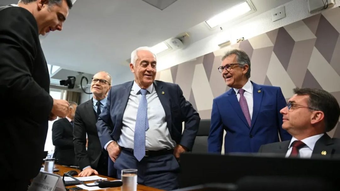 CCJ do Senado aprova PL da Dosimetria