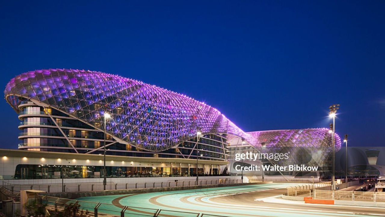 Circuito de Yas Marina, em Abu Dhabi I Reprodução/ 	Walter Bibikow/ Getty Images Embed