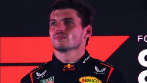 F1: Max Verstappen adota cautela, mas admite que o título segue ao alcance