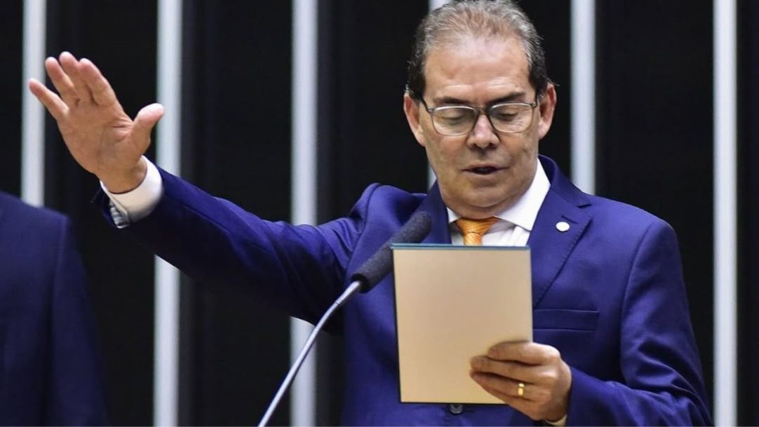Pena de Bolsonaro pode ser reduzida com PL da Dosimetria