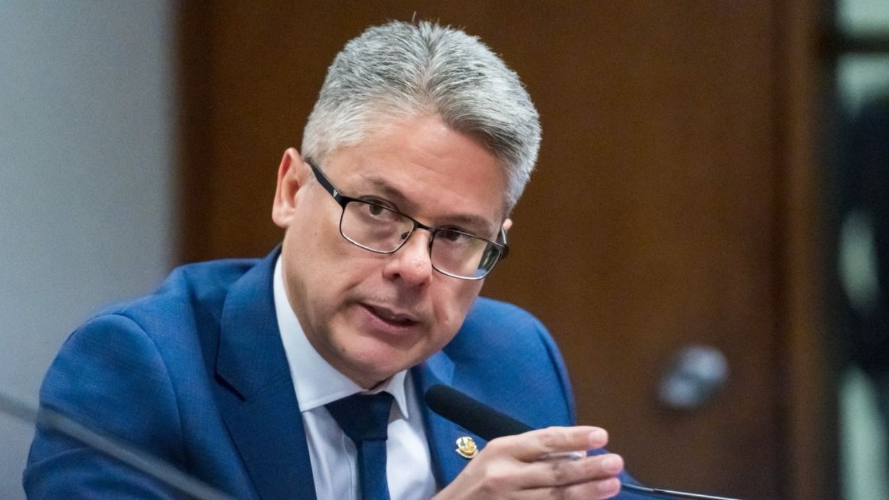 Alessandro Vieira vota pela rejeição da PL da Dosimetria | Reprodução/Instagram/@alessandrovieirase