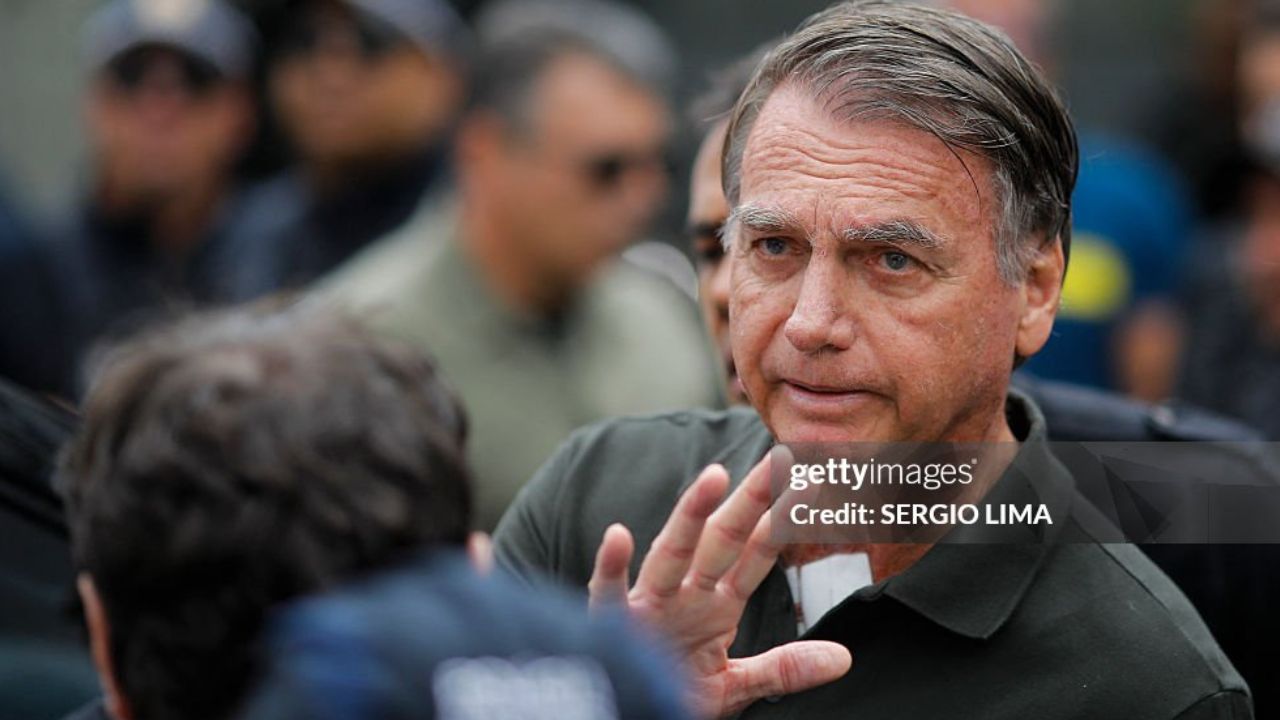 Resultado do laudo da tornozeleira eletrônica é finalizado | Reprodução/Sergio Lima/Getty Images Embed 