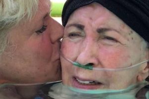 Xuxa Meneghel presta homenagem à mãe no dia em que ela completaria 89 anos