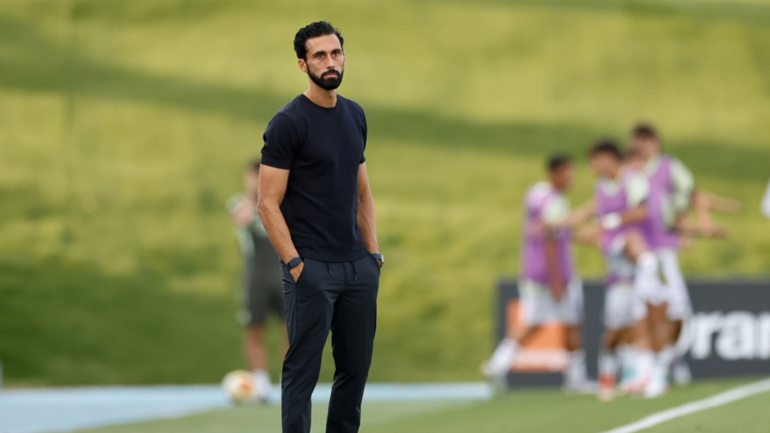 Estreia de Arbeloa é marcada por eliminação do Real Madrid da Copa Rei