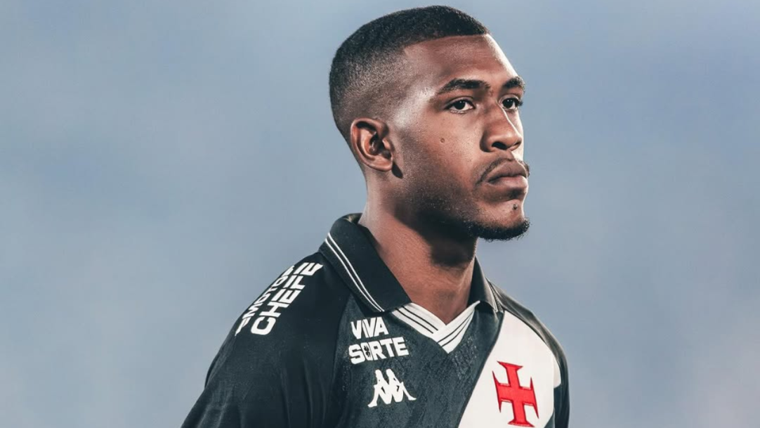 Newcastle demonstra interesse pela contratação de Rayan