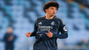 Filho de Marcelo, Enzo Alves, assina contrato profissional com o Real Madrid