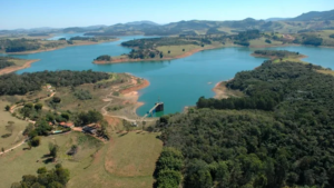 Seca reduz nível do Cantareira e ameaça abastecimento em SP