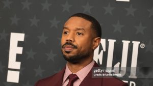 Reação de Michael B. Jordan ao perder Critics Choice para Timothée Chalamet chama atenção nas redes