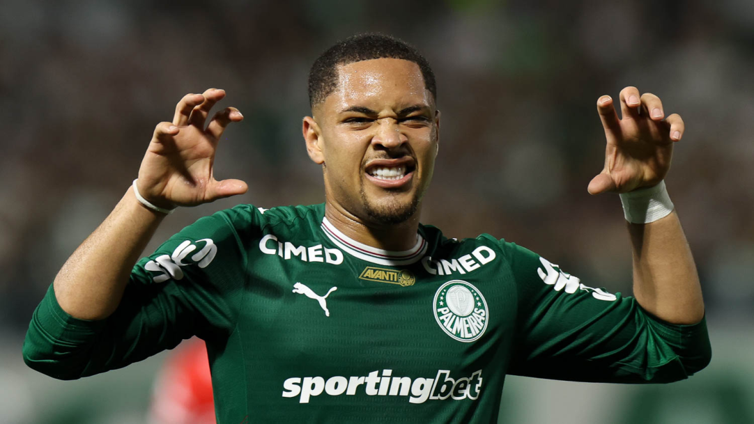 Com show de Vitor Roque, Palmeiras goleia Capivariano e avança à semifinal do Paulistão