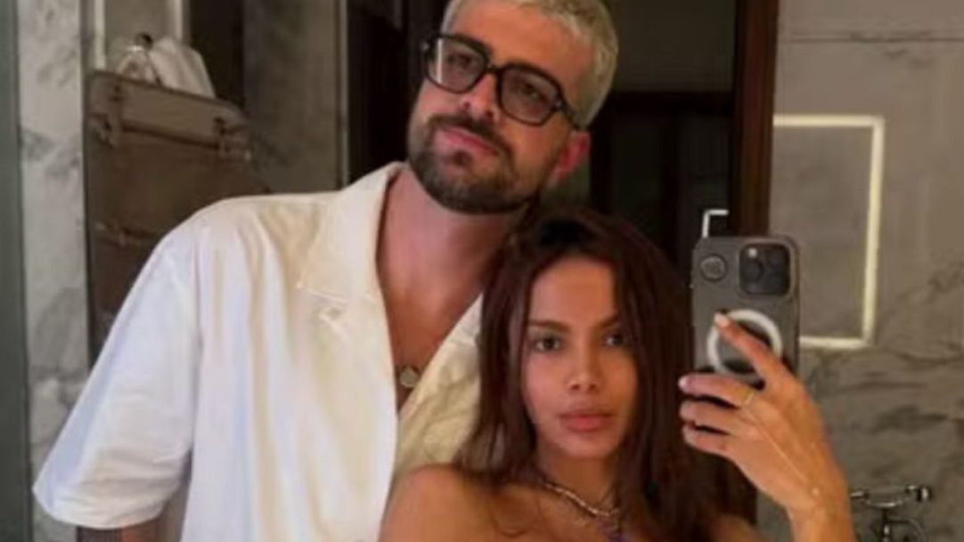 Anitta enfrenta crise no relacionamento em meio à maratona de shows no Carnaval