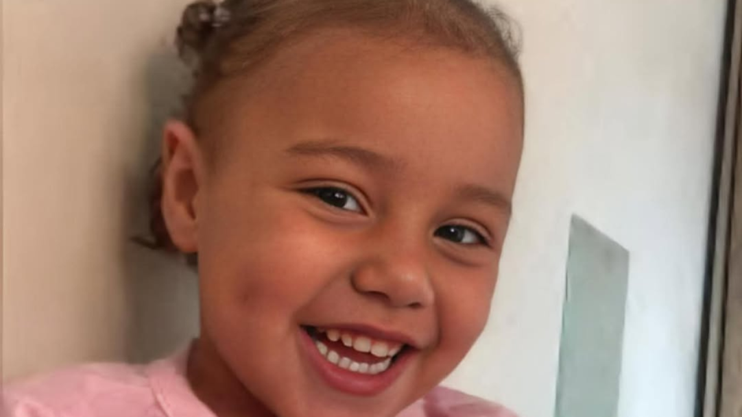 Menina Alice é encontrada após dois dias desaparecida em Jeceaba